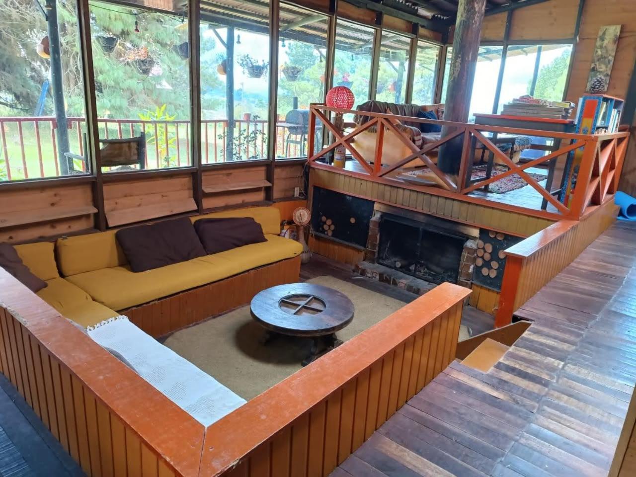 Chalets Amarelo سويسكا المظهر الخارجي الصورة
